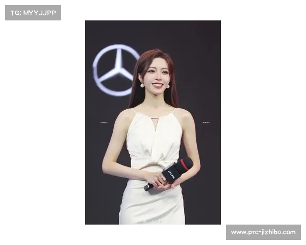 主持人希然以34万票获年度最受欢迎主持,实现三连冠 主持人希然以34万票获年度最受欢迎主持,实现三连冠